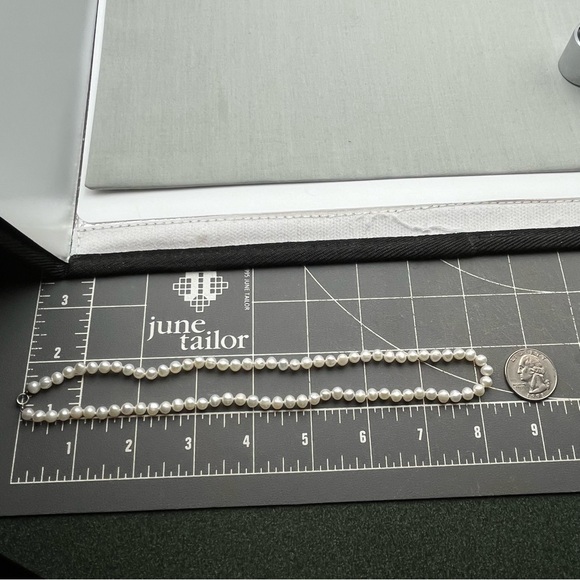 VTG White Freshwater Pearl Necklace w/ Sterling Silver Clasp – 16” Hand-Knotted - Picture 10 of 11